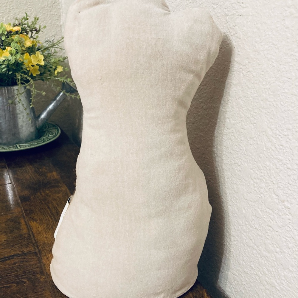 Vintage Yorkshire Terrier with Ribbon Needlepoint dog shaped accent pillow - Picture 8 of 14